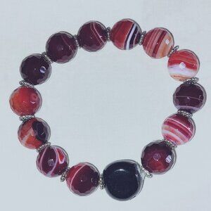 Glass bead stretch bracelet